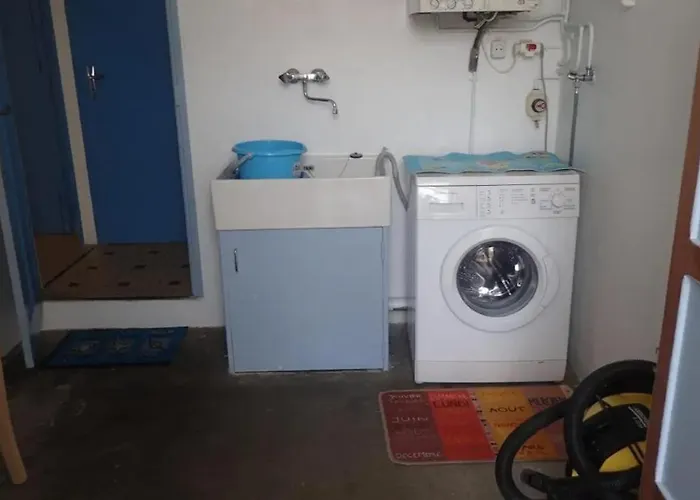 Maison Confortable A Avec Jardin Cloture بيت للعطل سا يْليرْ دو ري