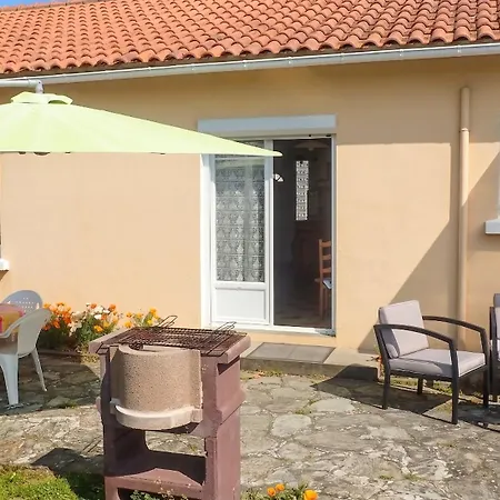 Maison Confortable à Avec Jardin Clôturé Saint-Hilaire-de-Riez