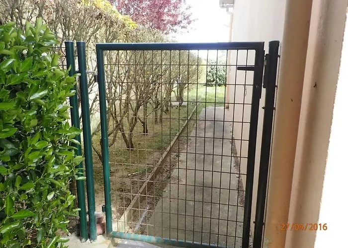 Maison Confortable A Avec Jardin Cloture Ferienhaus